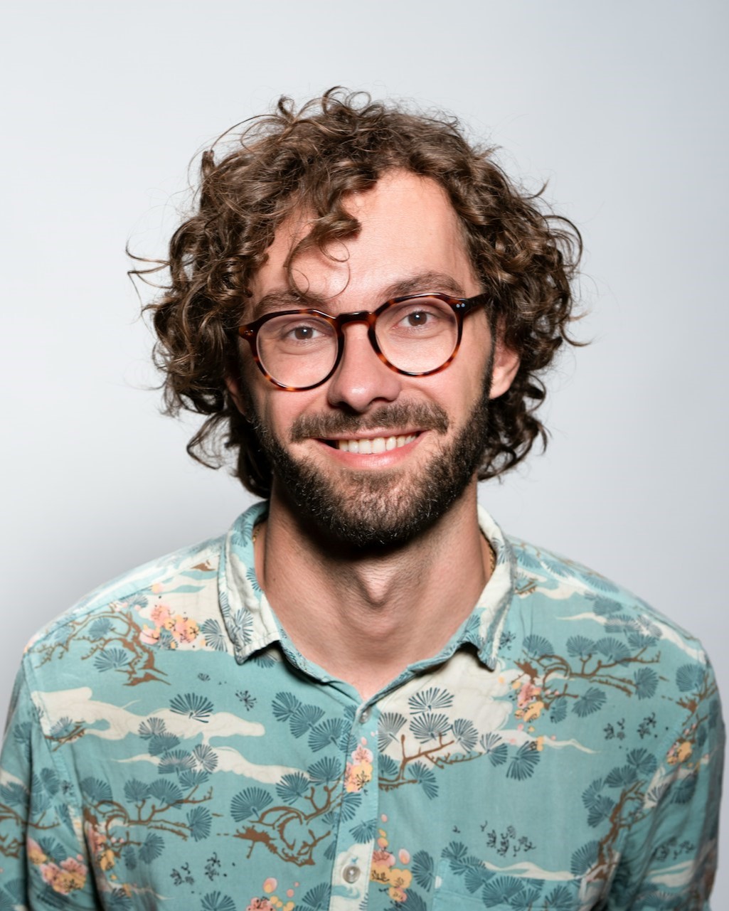 christian-buehner-DItYlc26zVI-unsplash